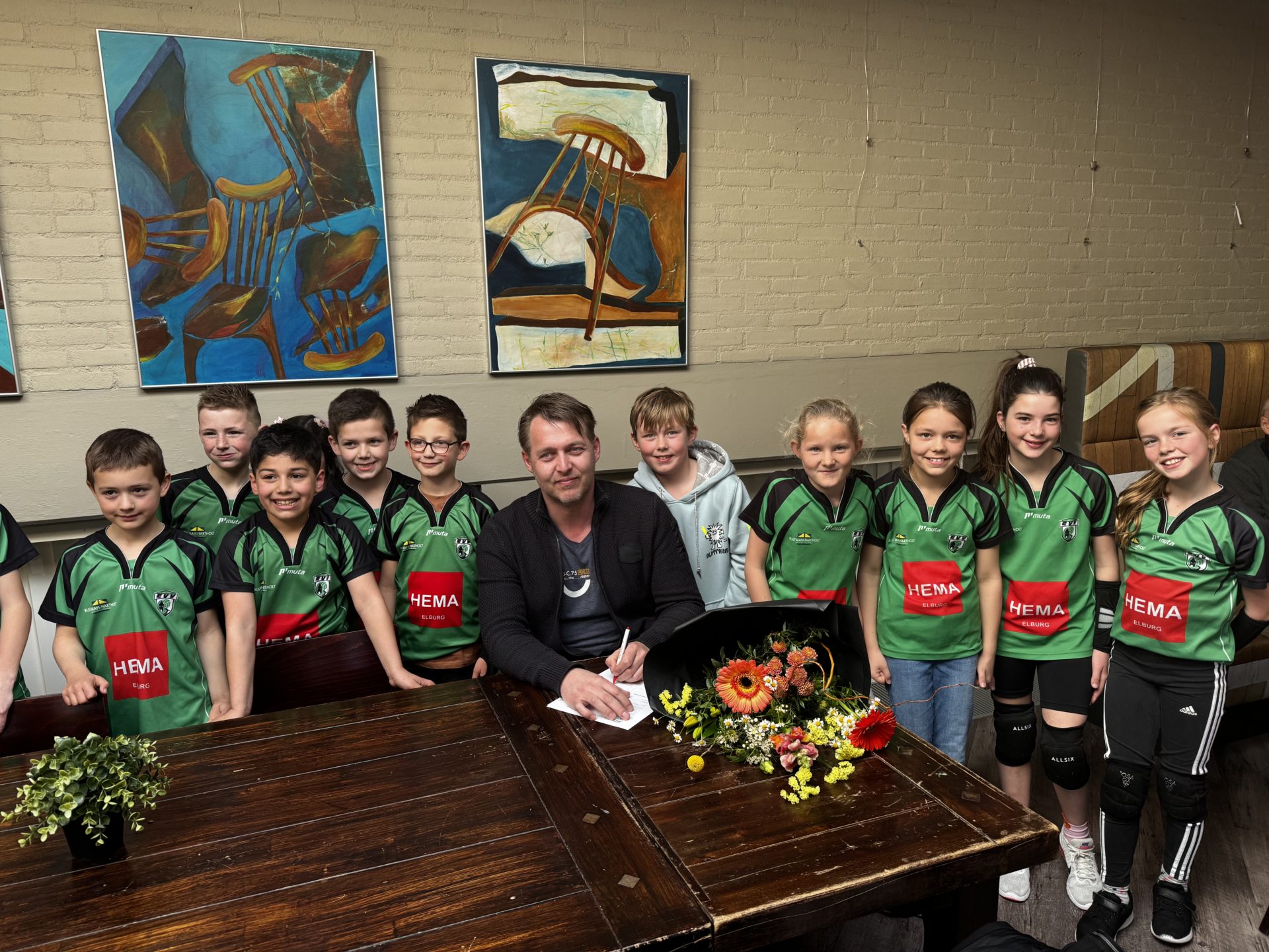 Hema Elburg blijft trouwe sponsor van EVV Elburg — evv-elburg.nl